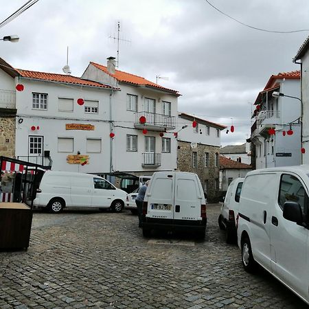 Casa Largo da Praça Vila Alcongosta Exterior foto