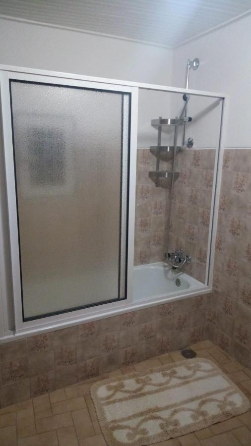 Casa Largo da Praça Vila Alcongosta Exterior foto